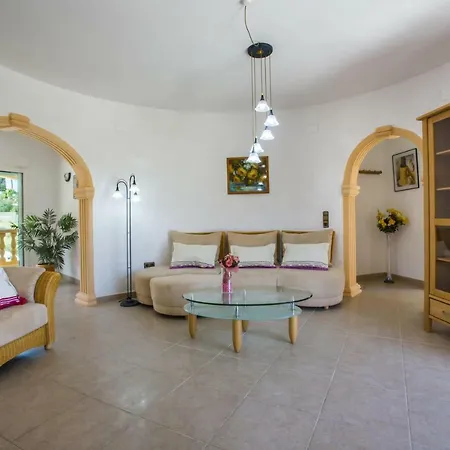 Canuta Villa Calpe