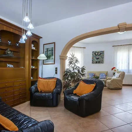 Canuta Villa *